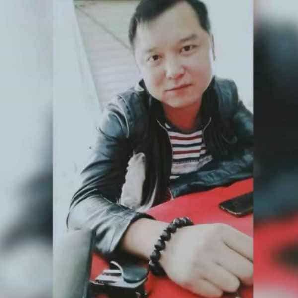 40岁岁湖南单身帅哥 - 潮州吉缘网