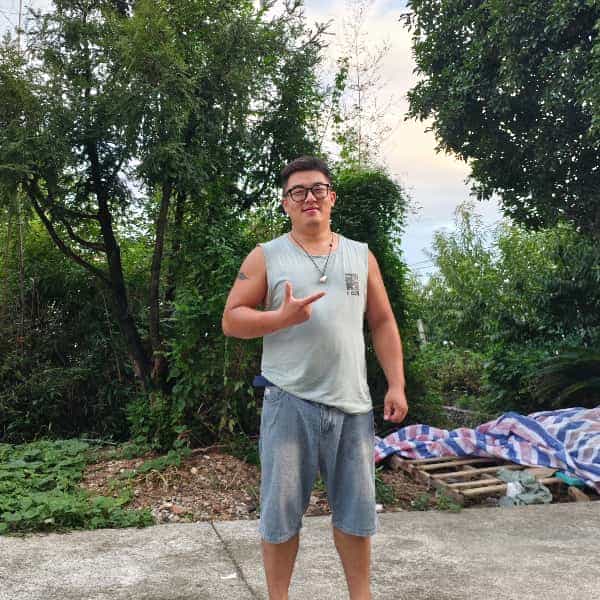 32岁岁浙江单身帅哥 - 潮州吉缘网