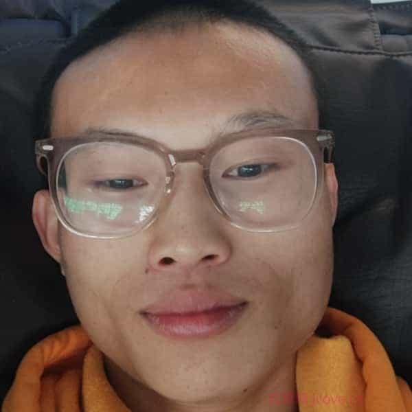 25岁岁四川单身帅哥 - 潮州吉缘网