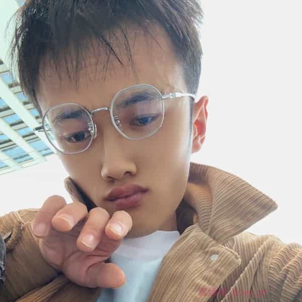 31岁岁贵州单身帅哥 - 潮州吉缘网